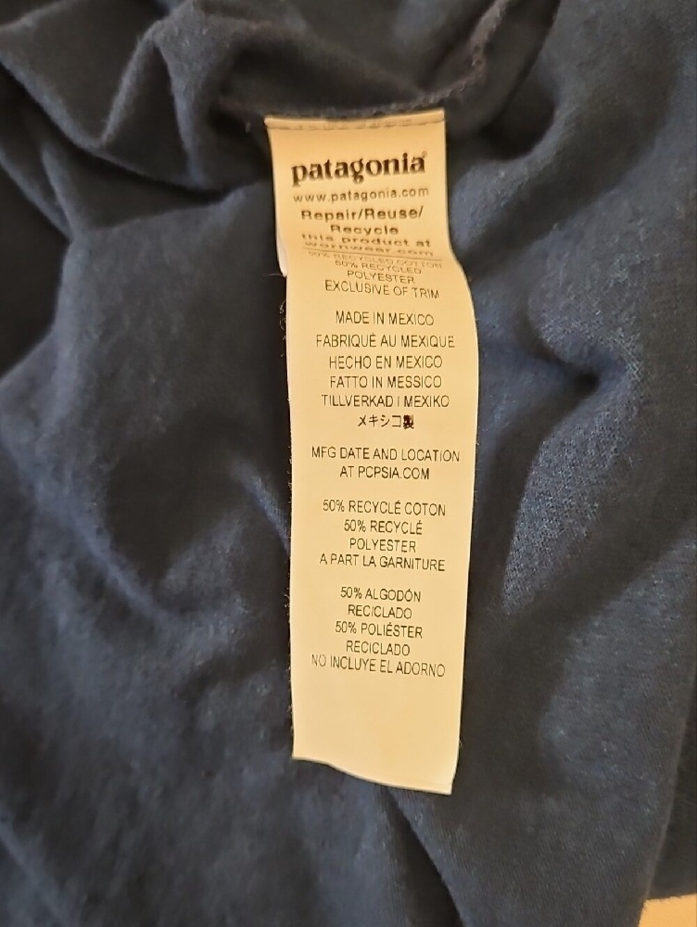 Patagonia Men's Long-Sleeve Crew Tee in Dark Blue with White Logo, Size 3XL - Picture 8 of 9